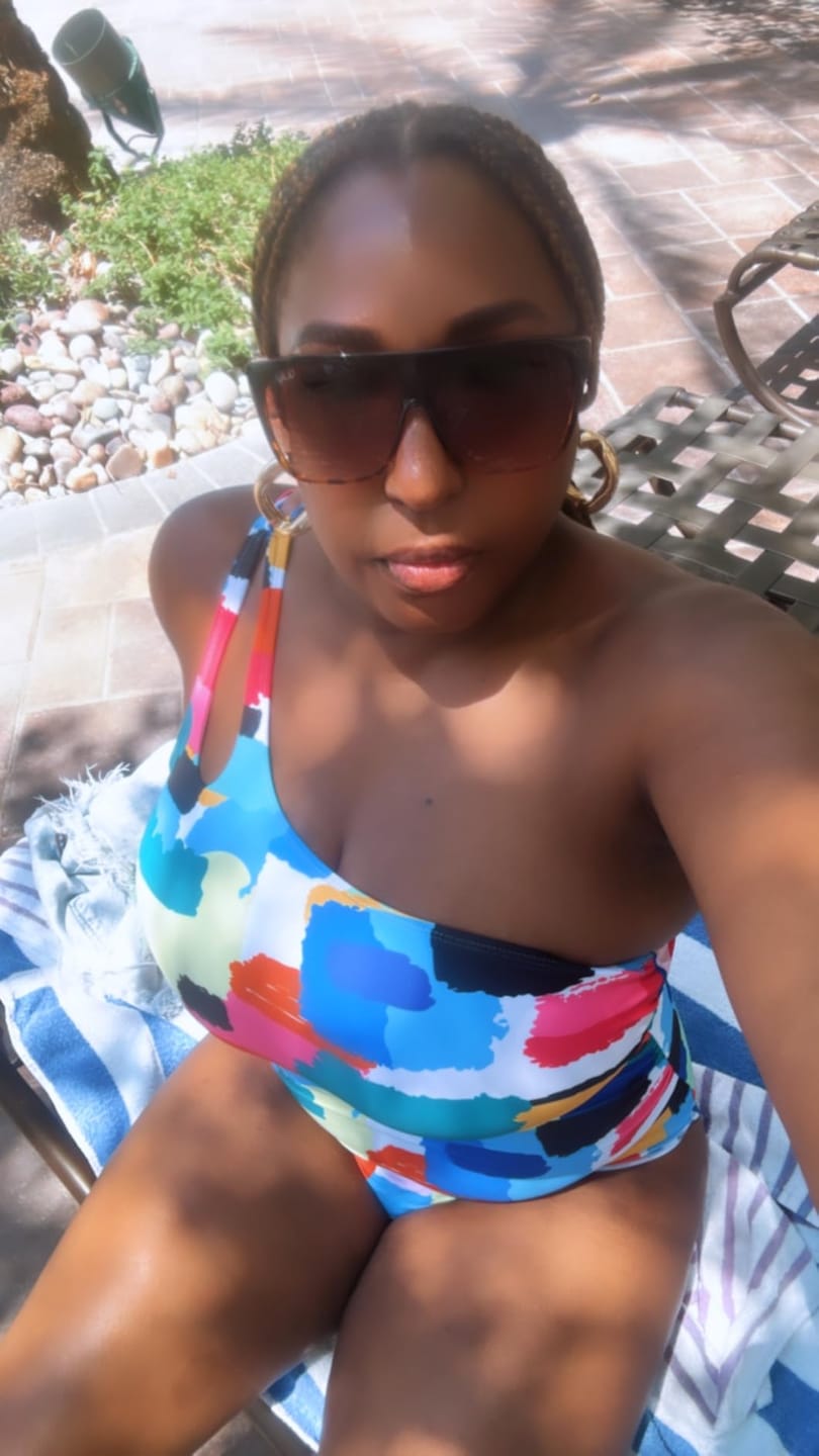 Customer photo review of Emoswimsuit - One Shoulder One Piece Swimsuit for Women Tummy Control Bathing Suits
