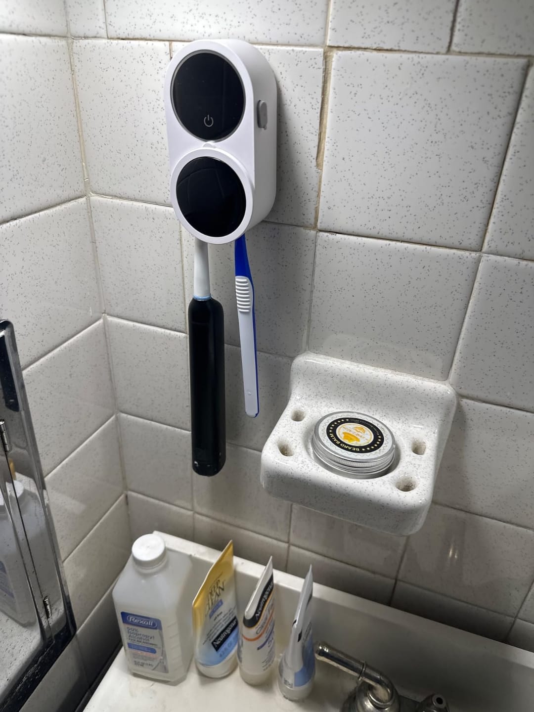 Customer photo review of UV Toothbrush Sterlisation