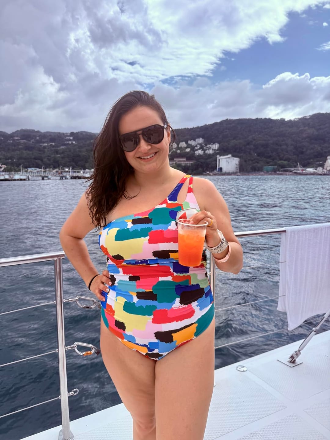 Customer photo review of Emoswimsuit - One Shoulder One Piece Swimsuit for Women Tummy Control Bathing Suits
