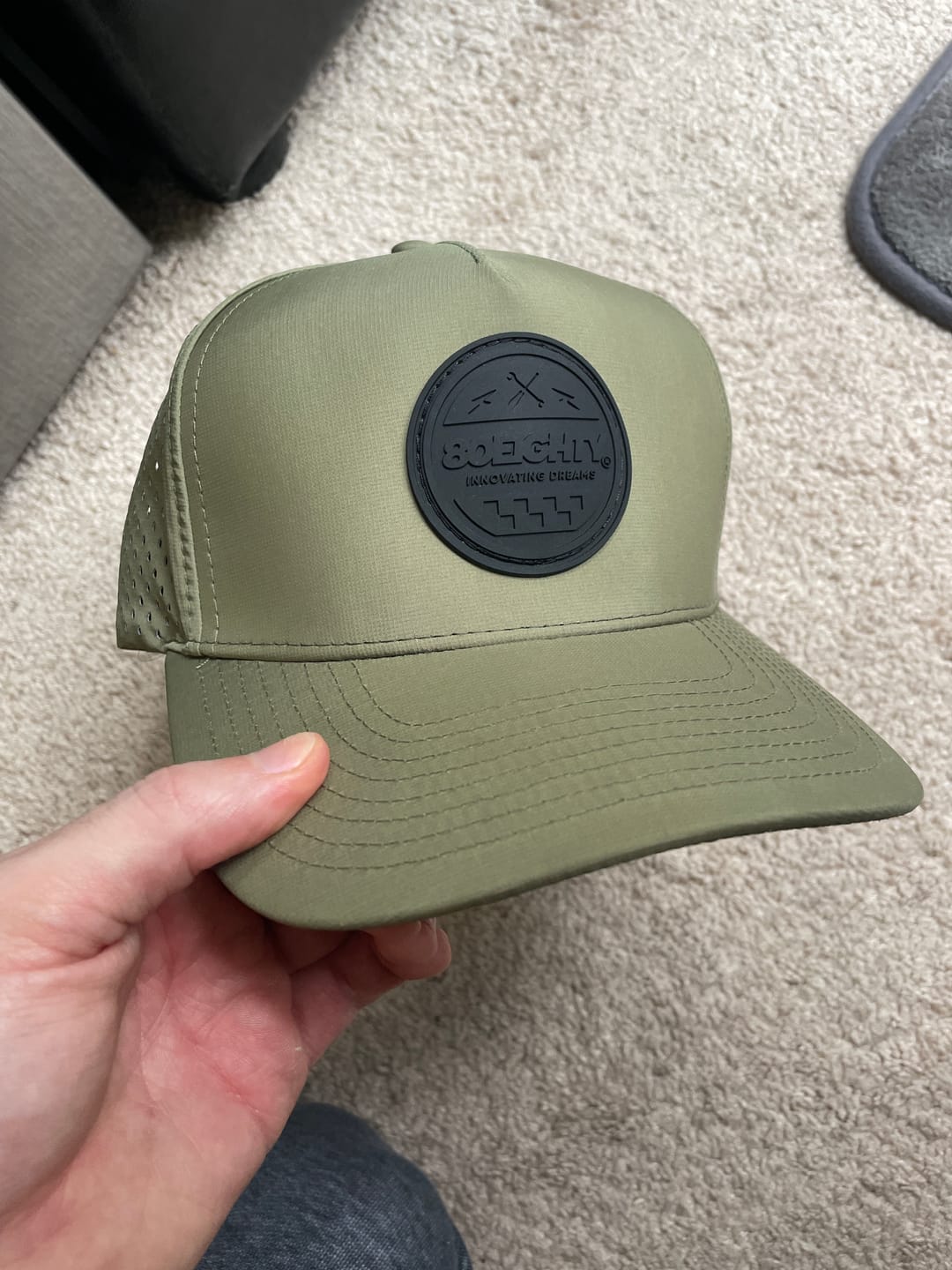 Customer photo review of 80Eighty® Vert Hat
