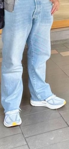 Customer photo review of Nike Men's Structure 25 Road Running Shoes