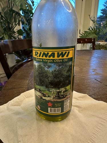 Customer photo review of Rinawi Extra Virgin Olive Oil 18L Tin Can - Free Shipping to Canada