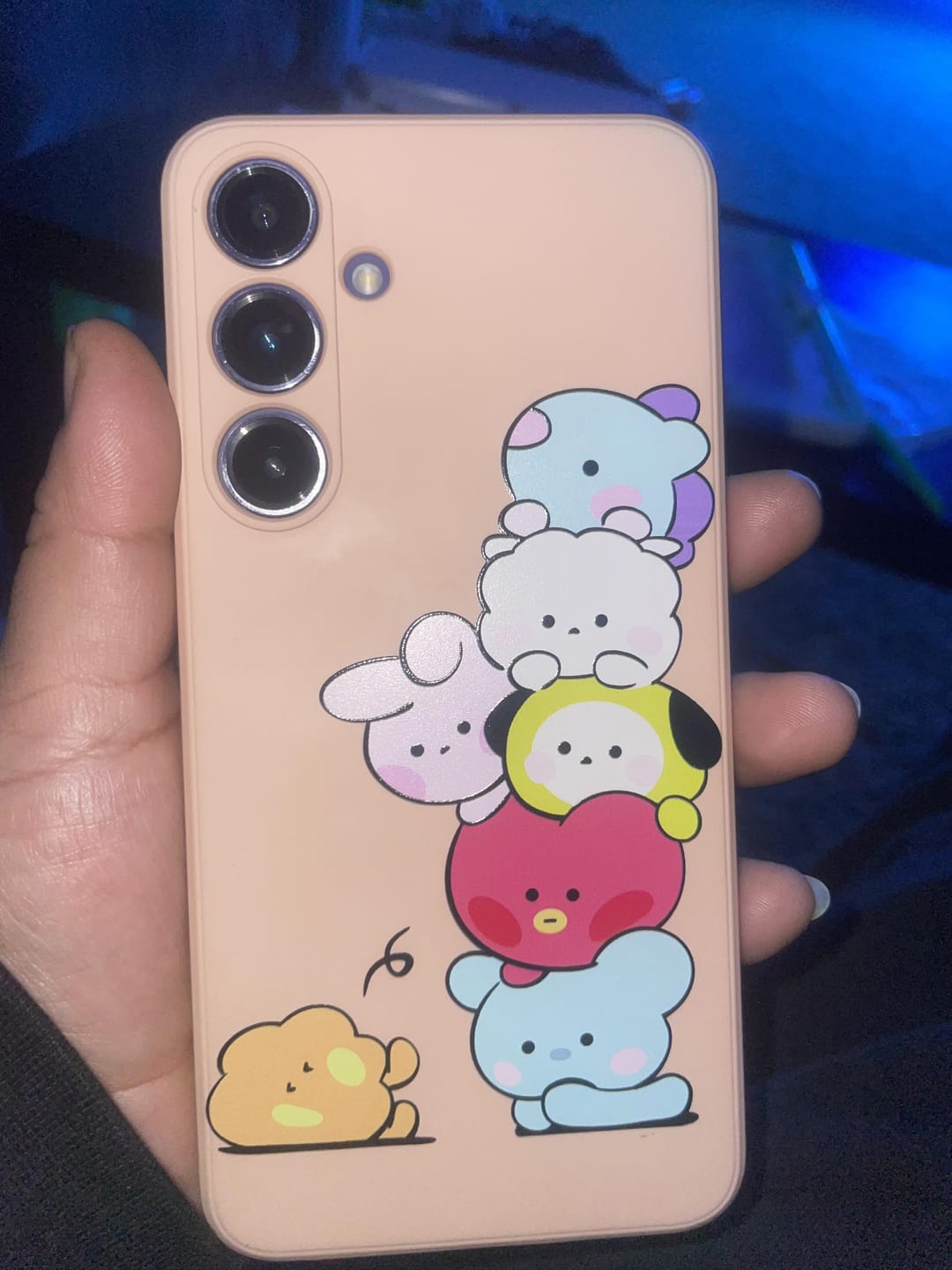 Customer photo review of BT21 Silicone Phone Case