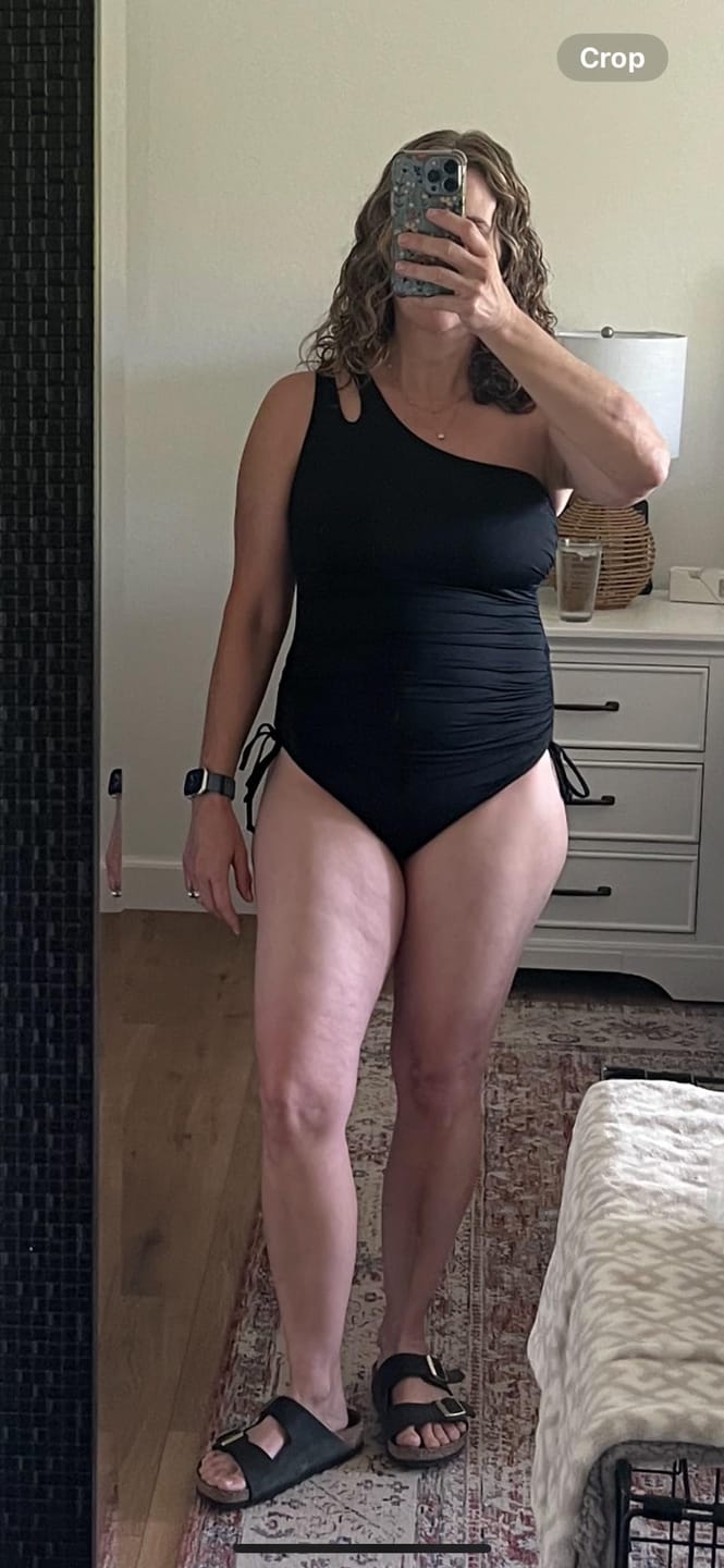 Customer photo review of Emoswimsuit - One Shoulder One Piece Swimsuit for Women Tummy Control Bathing Suits