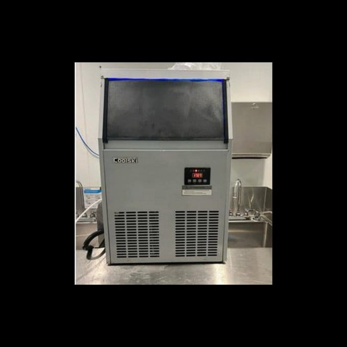 Customer photo review of Coolski Commercial Ice Maker Machine 100LBS/24H
