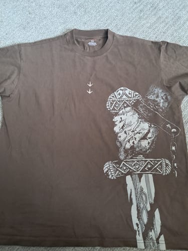 Customer photo review of NO ENEMIES OVERSIZE TEE