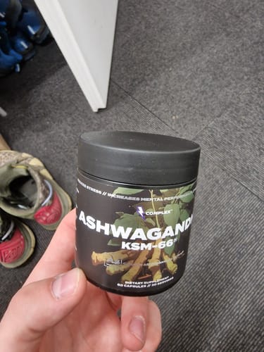 Zákaznická recenze s fotkou produktu Ashwagandha KSM-66