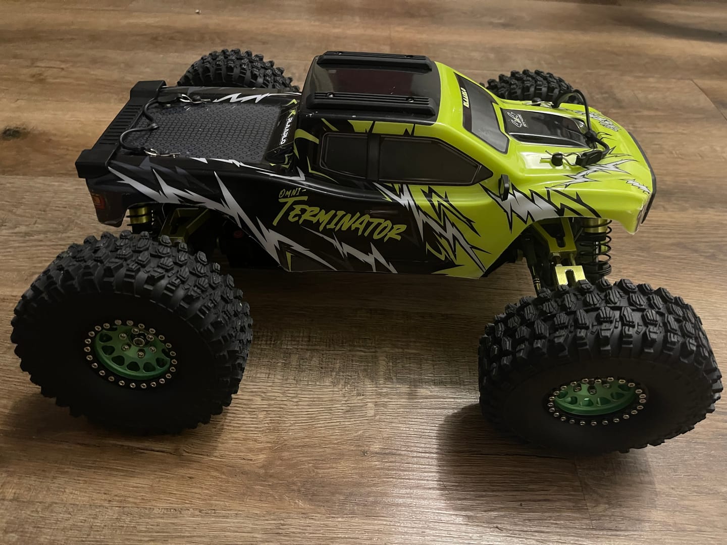 Customer photo review of Car Body, PVC, Green For RZ001