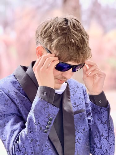 Customer photo review of Mens 2-Piece Shawl Lapel Jacuard Royal Blue Tuxedo