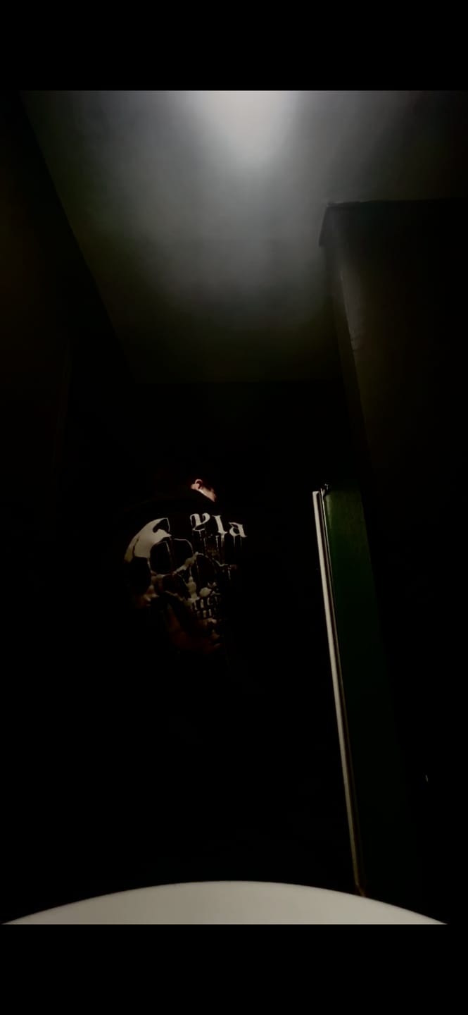Customer photo review of 551 - Drippy Skull Hoodie