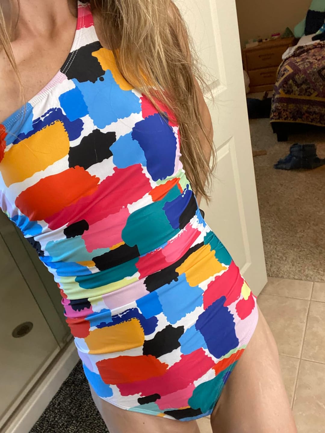 Customer photo review of Emoswimsuit - One Shoulder One Piece Swimsuit for Women Tummy Control Bathing Suits