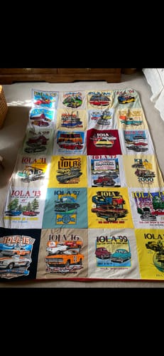 Customer photo review of Classic T-Shirt Blanket