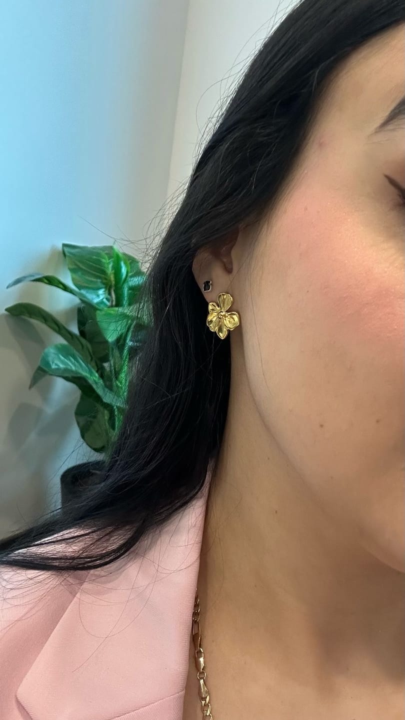 Customer photo review of Par Arete Mini Flor