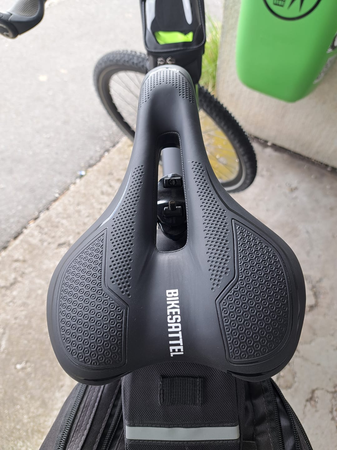 Customer photo review of Bikesattel - Premium Universal Sattel