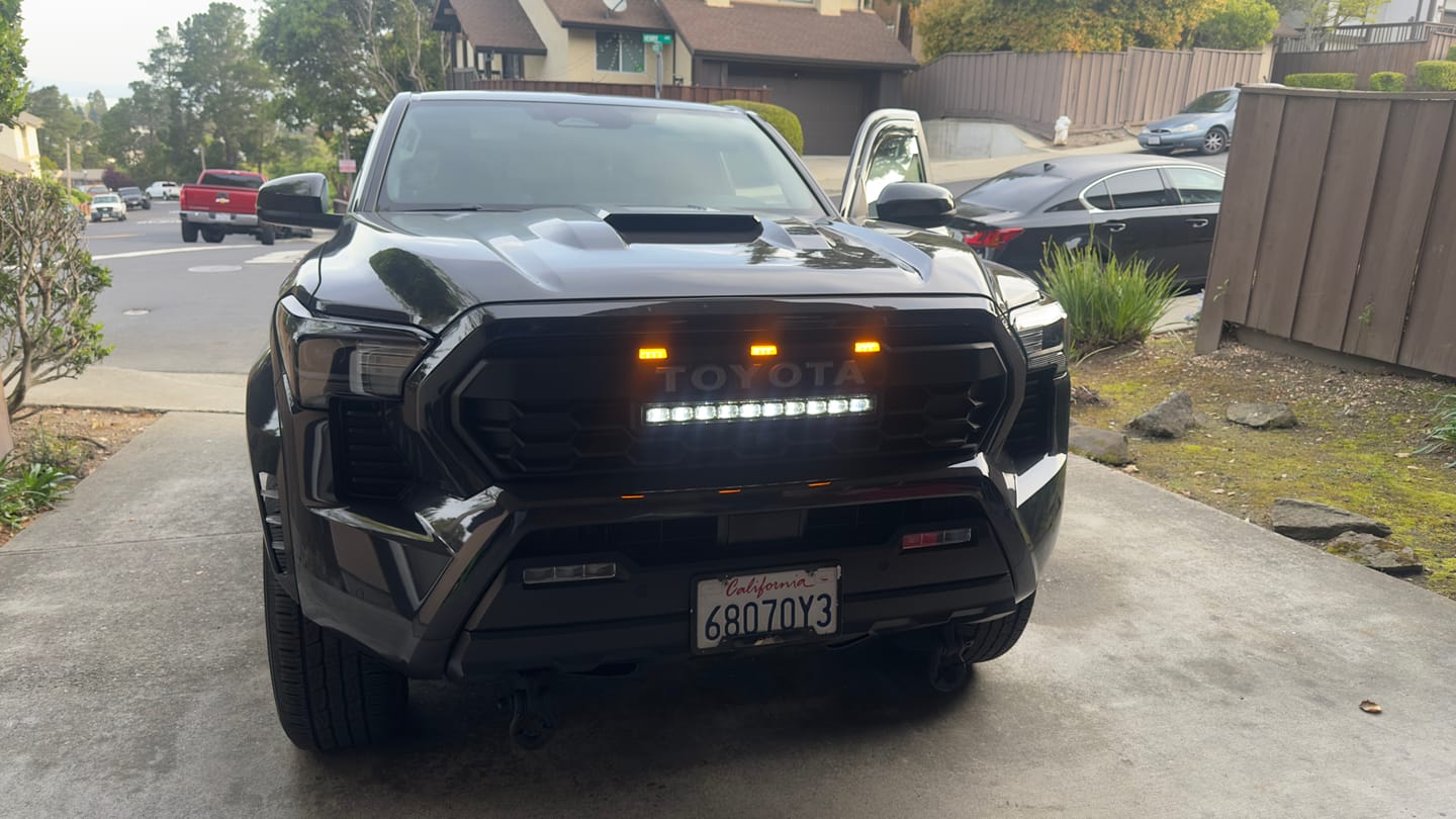 Customer photo review of 2024+ TOYOTA TACOMA TRD PRO STYLE GRILLE