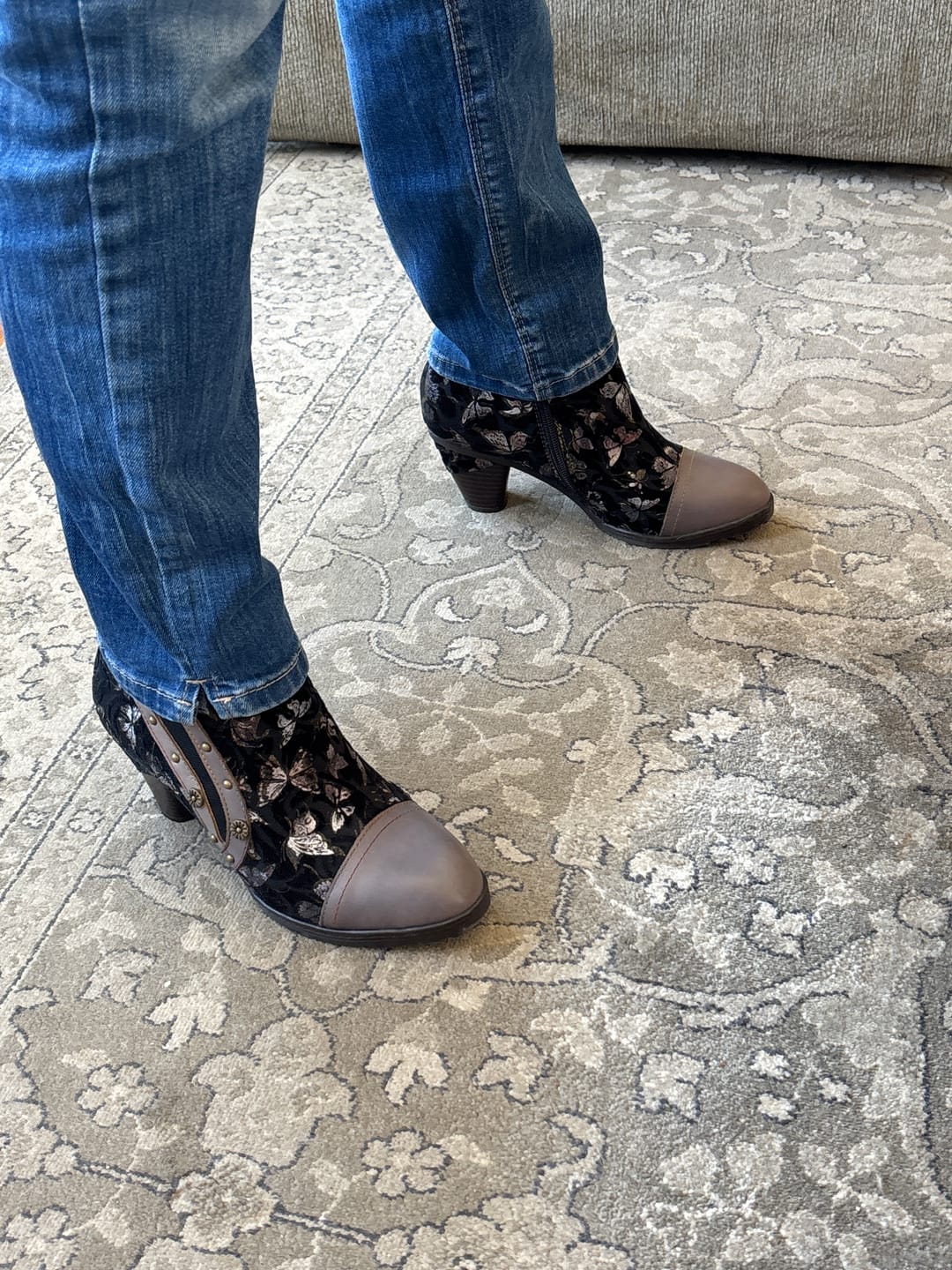 Customer photo review of Vintage Butterfly Elegance Leather Ankle Shoes