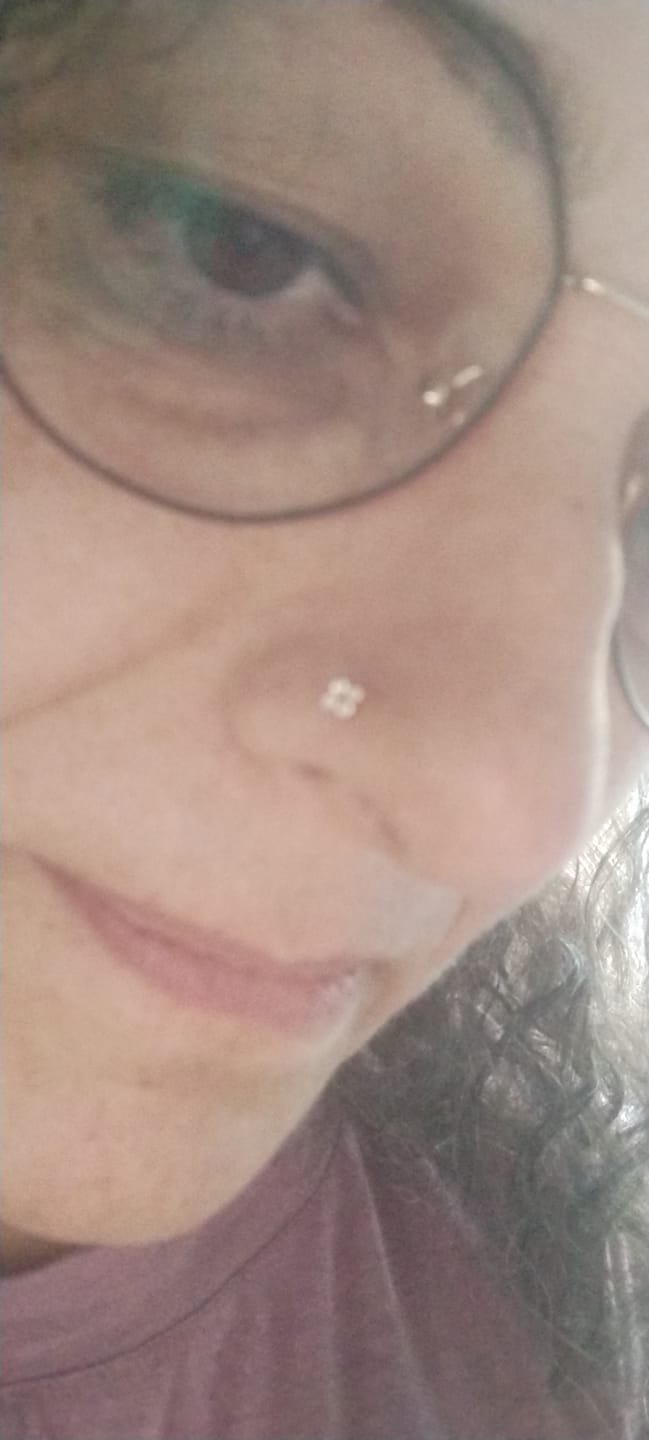 Customer photo review of Piercing Rosa