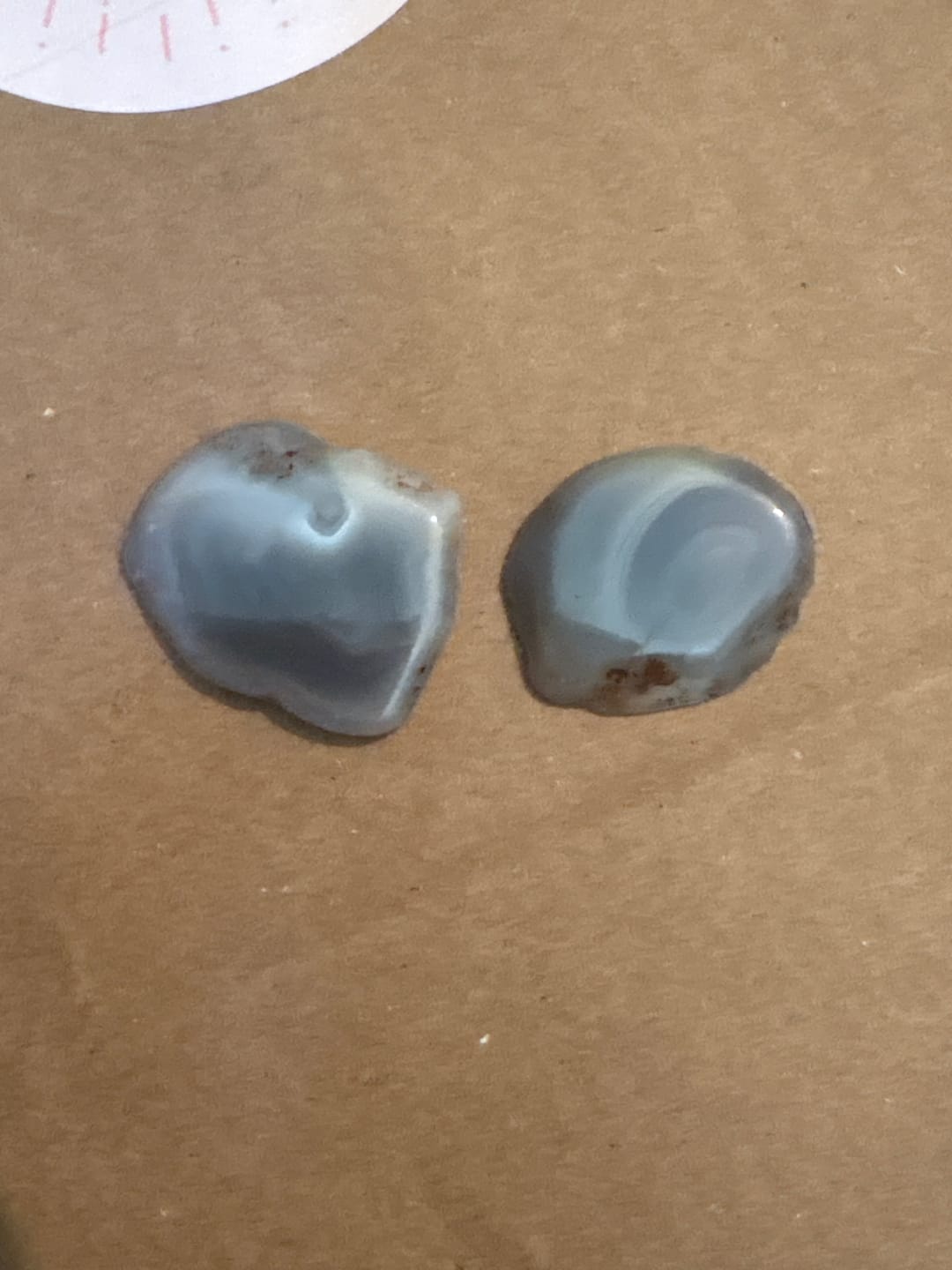 Customer photo review of Brown Botswana Agate Slices for Healthy Body Image