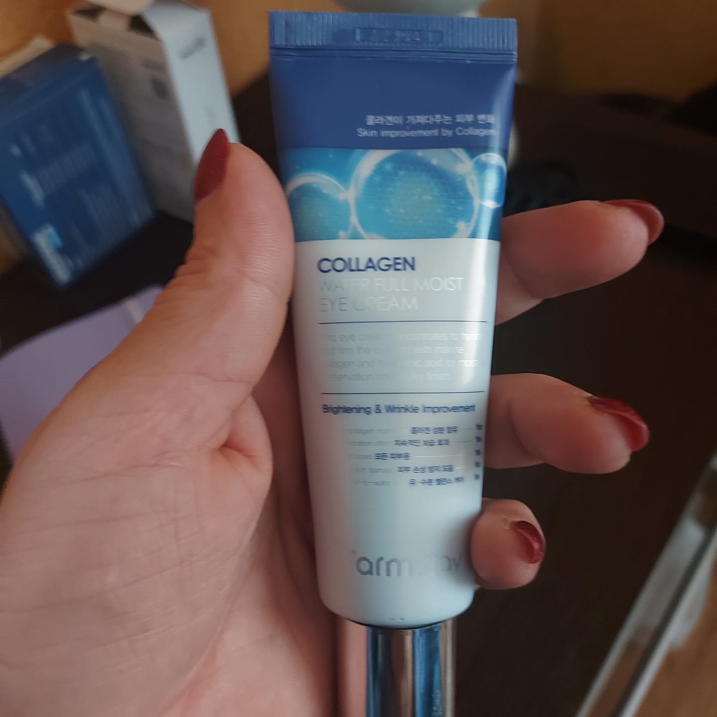 Customer photo review of Mitrinošs acu krēms ar kolagēnu Farmstay Collagen Water Full Moist Eye Cream