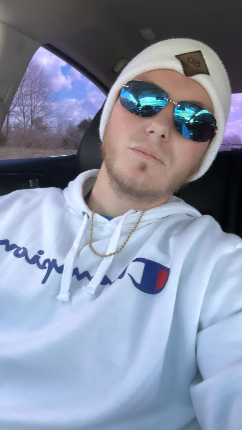 Customer photo review of 80eighty® Slope Beanie