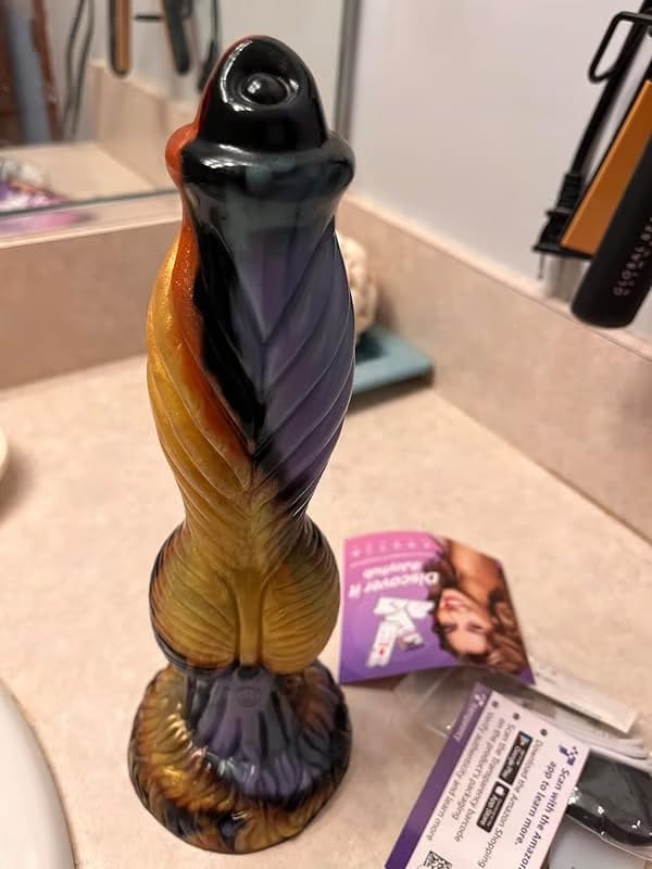 Customer photo review of Gode ventouse créature dildo va-et-vient