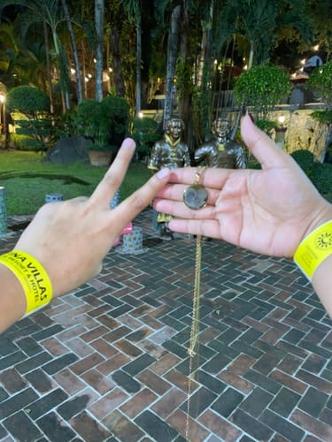 Customer photo review of Aiah Emblem (Disc)