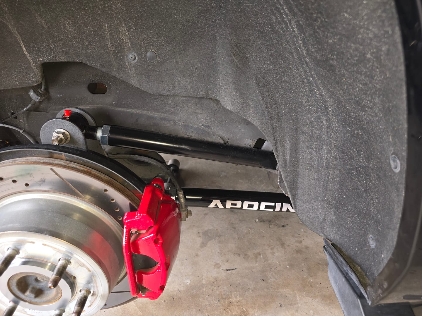 Customer photo review of 1999-2019 Chevy Tahoe / Suburban 0-5" Drop Rear Adjustable Trailing Arms