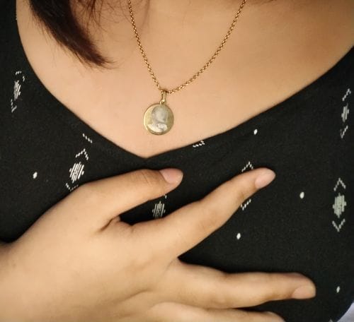 Customer photo review of Aiah Emblem (Disc)