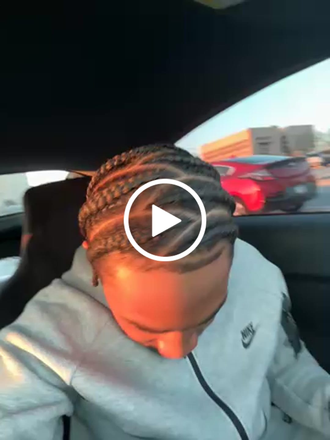 Customer video review of The Rich Royals Healthy Hair Growth Supplement