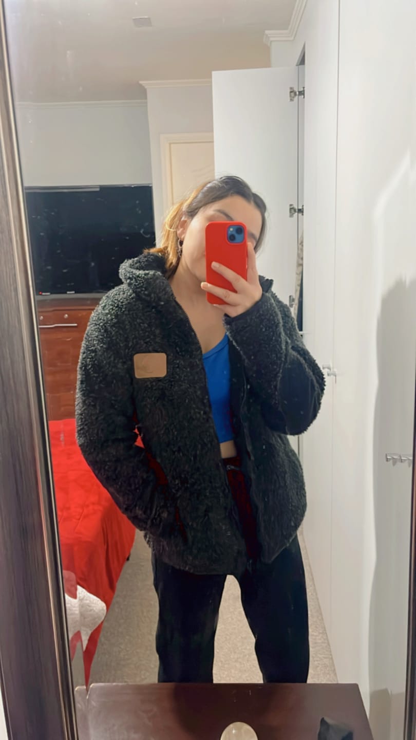 Customer photo review of Chaqueta Chiporro N Mujer