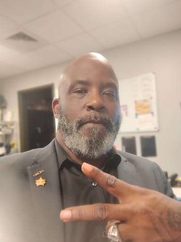 Customer photo review of Zaza 1000MG - Marionberry HHC Gummies - Indica