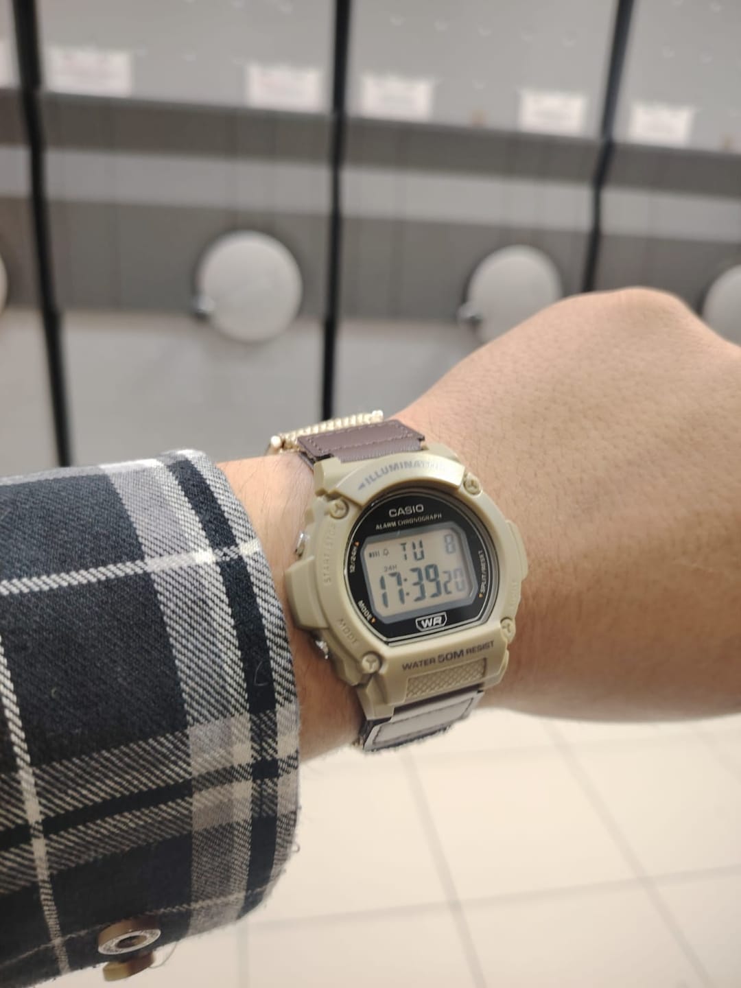 Customer photo review of Reloj Casio Vintage W-219HB-5AVDF Digital Outdoor Velcro