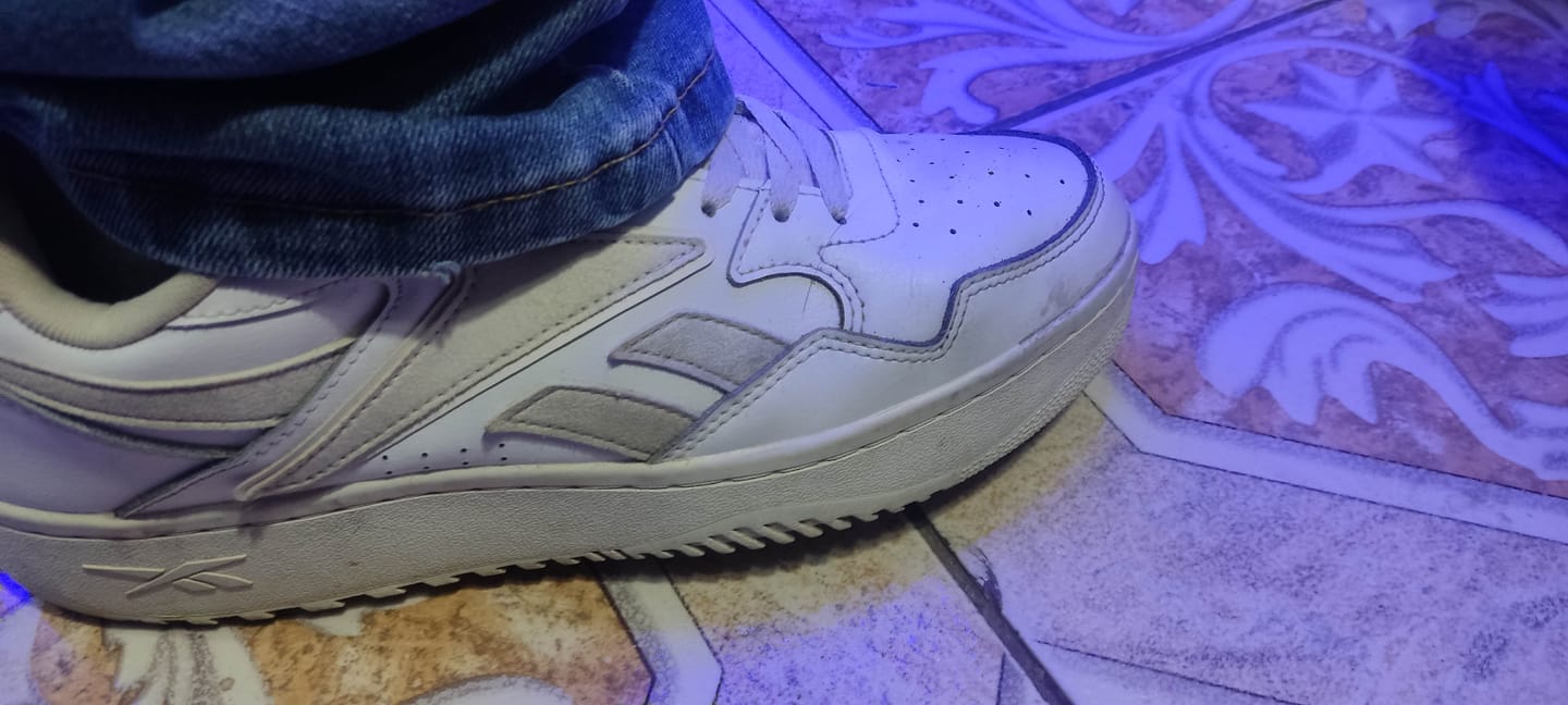 Customer photo review of Zapatilla Reebok Atr Chill Unisex Blanco - Beige - Suela Beige