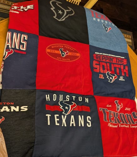 Customer photo review of T Shirt Quilt by Project Repat