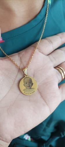Customer photo review of Aiah Emblem (Disc)