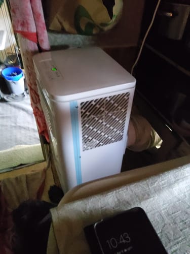 Customer photo review of Advwin 9000BTU Portable Air Conditioner