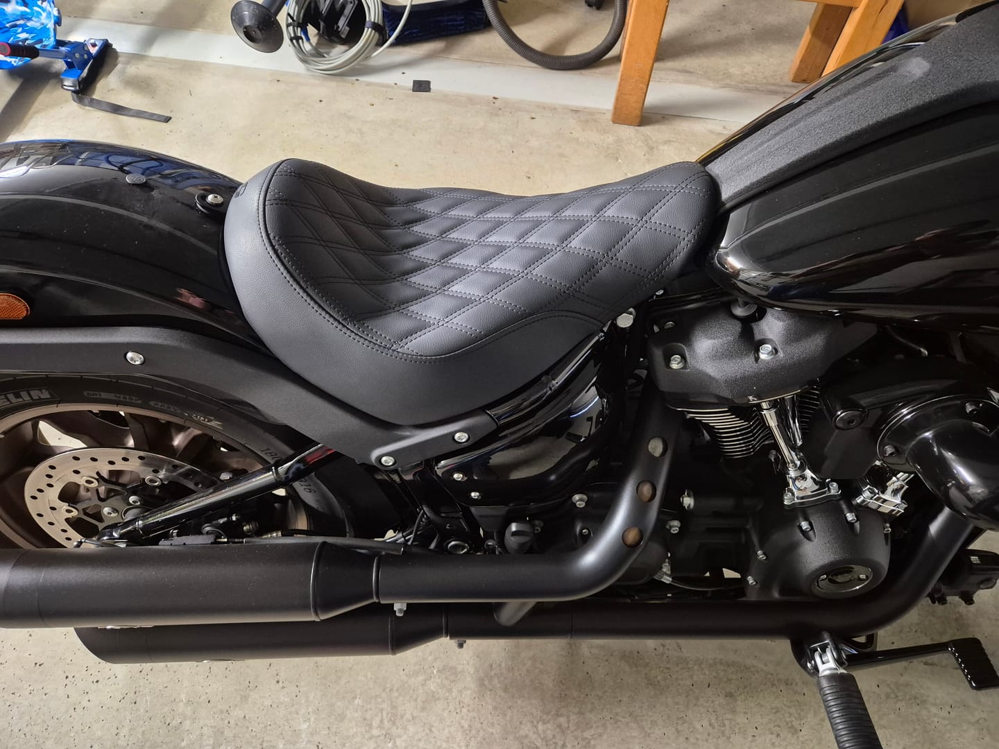 Customer photo review of Renegade LS schwarz für Sport Glide / Low Rider-ST/S ab 18
