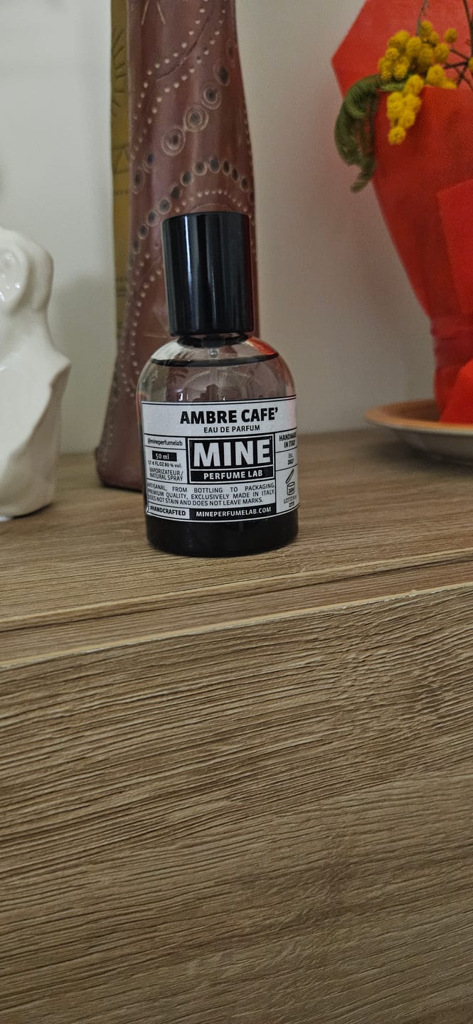 Customer photo review of AMBRE CAFE’