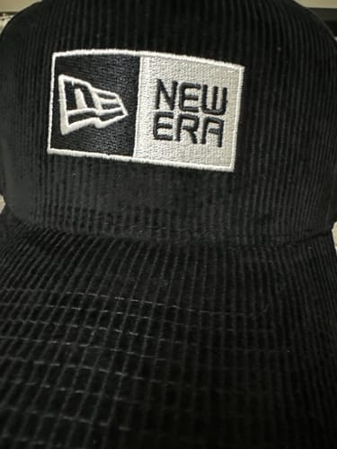 Customer photo review of 9FORTY A-Frame Corduroy Black Snapback