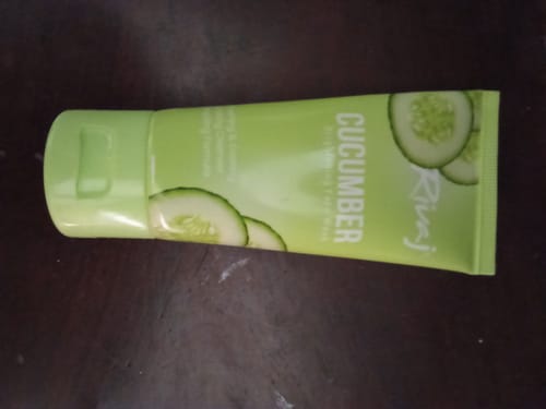 Customer photo review of Whitening Face Wash -  Cucumber Extract