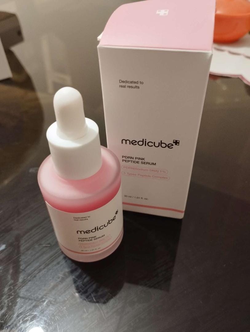 Customer photo review of MEDICUBE - PDRN Pink Peptide Serum 30 ML | Suero Antiedad, Iluminador e Hidratante
