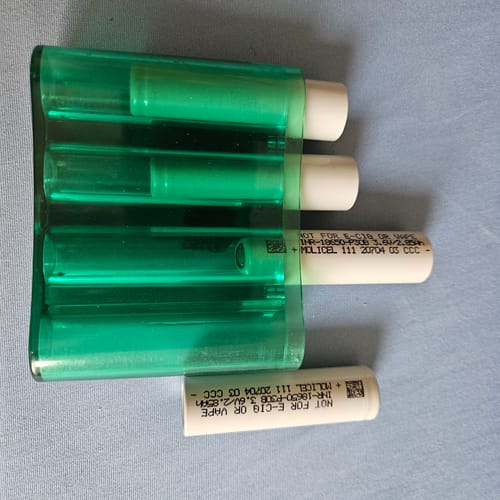 Customer photo review of Molicel P30B 18650 3000mAh 30A Battery