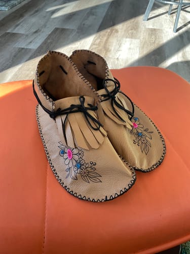 Customer photo review of Floral Summer Moccasin Kit