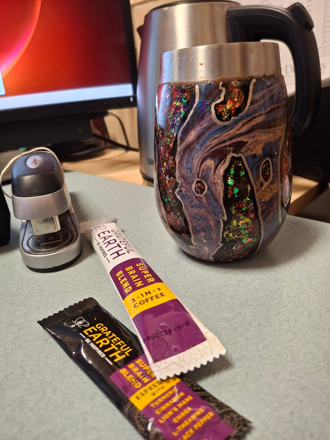 Customer photo review of MIX BUNDLE | Two Super Brain Coffees | 3-in-1 Medium & Dark Roast | 6 Nootropics