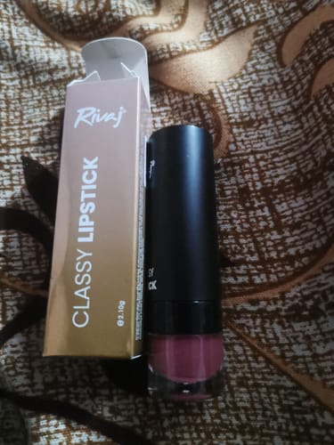 Customer photo review of Rivaj Classy Lipstick