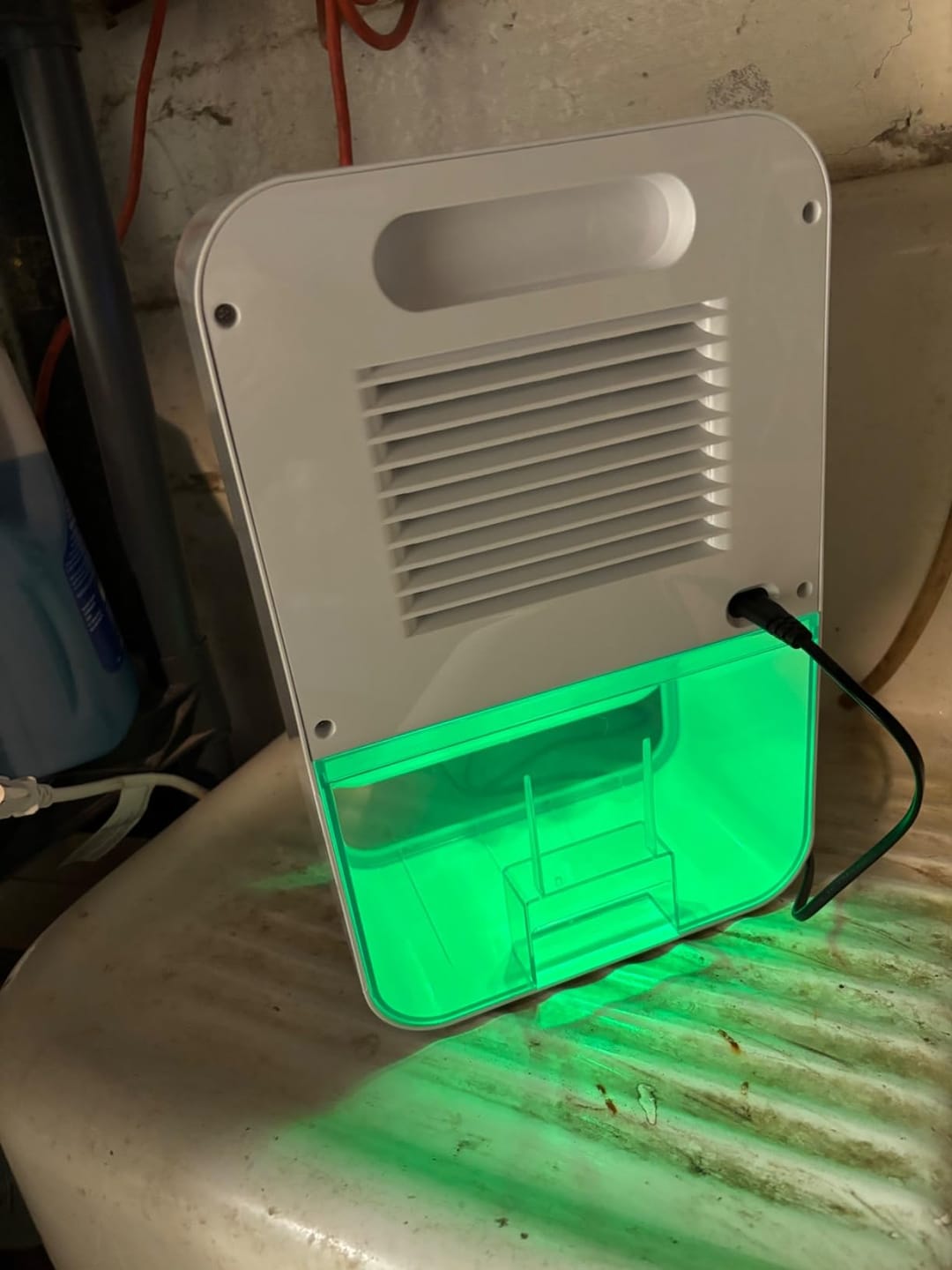 Customer photo review of Frizzlife Dehumidifier With Air Purifier, 135oz Water Tank,DH80
