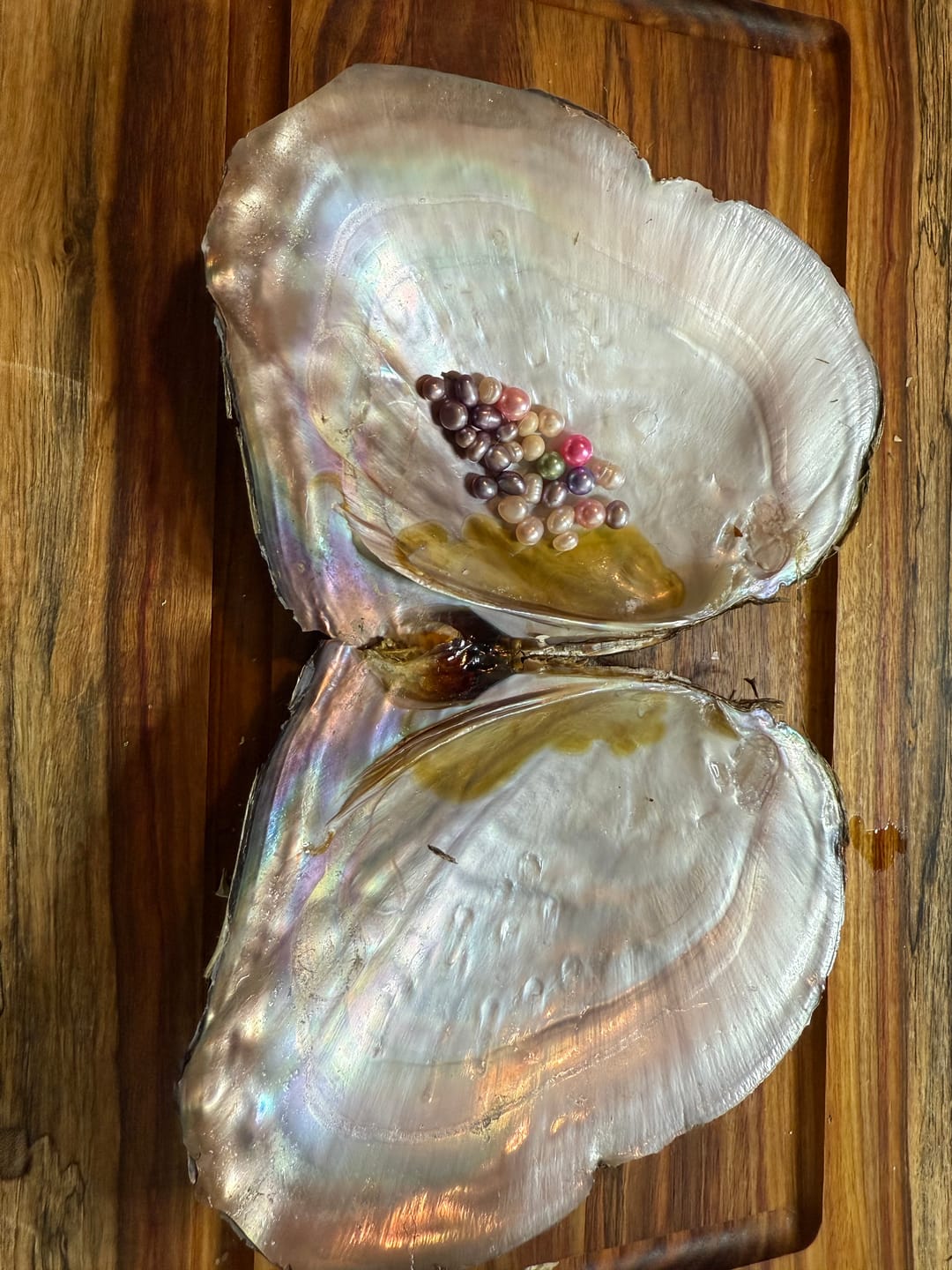 Customer photo review of Pearl Bomb - Round Pearls Saver Bundle 5 Singles 3 Twins 2 Triplets (17 Pearls)