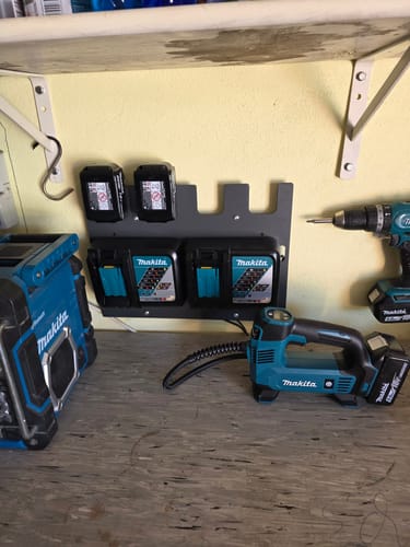 Customer photo review of Wandhalterung für Makita Akkus & Ladegeräte