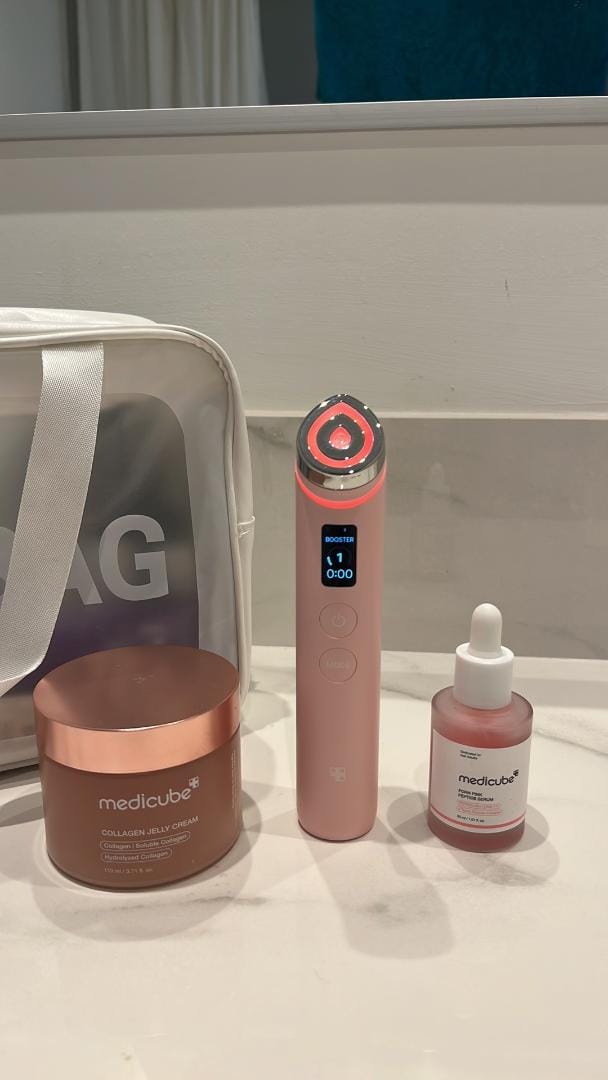 Customer photo review of MEDICUBE - PDRN Pink Peptide Serum 30 ML | Suero Antiedad, Iluminador e Hidratante