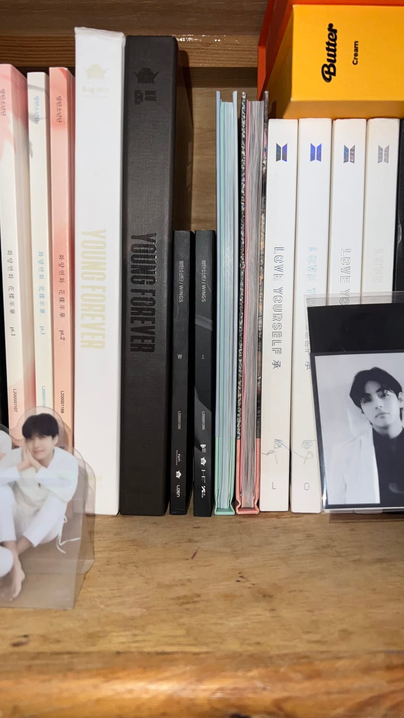 Customer photo review of BTS - 1ST SPECIAL ALBUM 화양연화 YOUNG FOREVER
